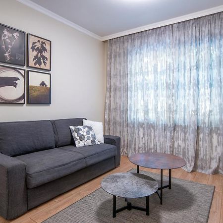 Tina'S 2 Bedroom Top Central Apartment Sofia Esterno foto